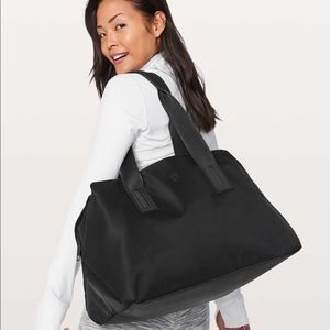 Lululemon Go Getter Gym Bag